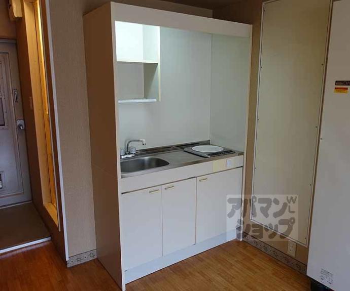 【Ｄｏｏｒ＇ｓ　ＤｅＤｅ　Ｏｎｅ　（旧：嵯峨スチューデントハウス）】間取