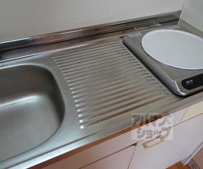 【Ｄｏｏｒ＇ｓ　ＤｅＤｅ　Ｏｎｅ　（旧：嵯峨スチューデントハウス）】間取