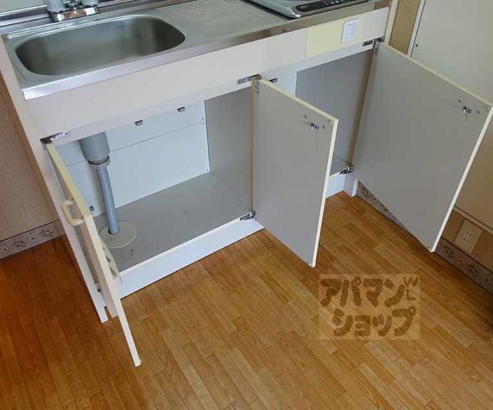 【Ｄｏｏｒ＇ｓ　ＤｅＤｅ　Ｏｎｅ　（旧：嵯峨スチューデントハウス）】間取