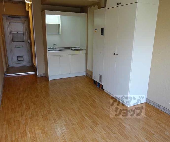 【Ｄｏｏｒ＇ｓ　ＤｅＤｅ　Ｏｎｅ　（旧：嵯峨スチューデントハウス）】間取