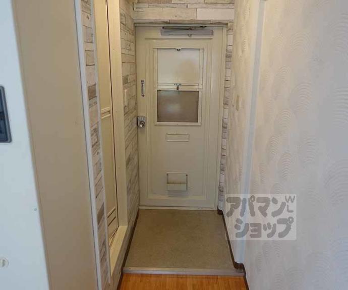 【Ｄｏｏｒ＇ｓ　ＤｅＤｅ　Ｏｎｅ　（旧：嵯峨スチューデントハウス）】間取