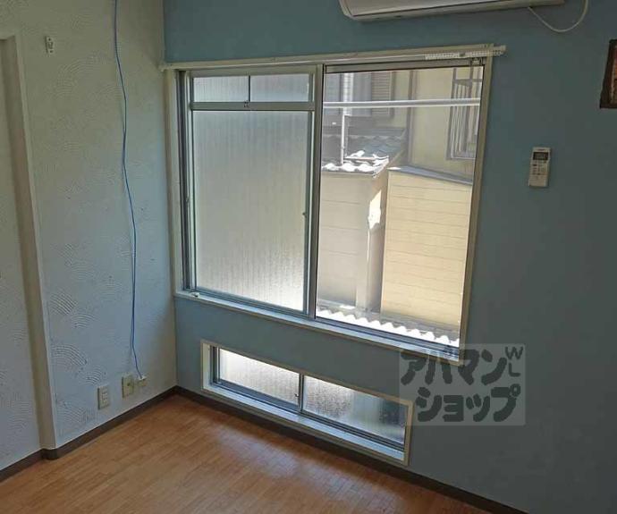 【Ｄｏｏｒ＇ｓ　ＤｅＤｅ　Ｏｎｅ　（旧：嵯峨スチューデントハウス）】間取