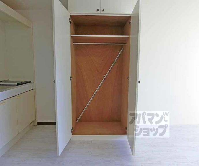 【Ｄｏｏｒ＇ｓ　ＤｅＤｅ　Ｏｎｅ　（旧：嵯峨スチューデントハウス）】間取