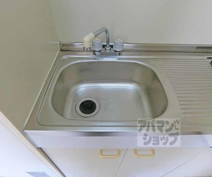 【Ｄｏｏｒ＇ｓ　ＤｅＤｅ　Ｏｎｅ　（旧：嵯峨スチューデントハウス）】間取