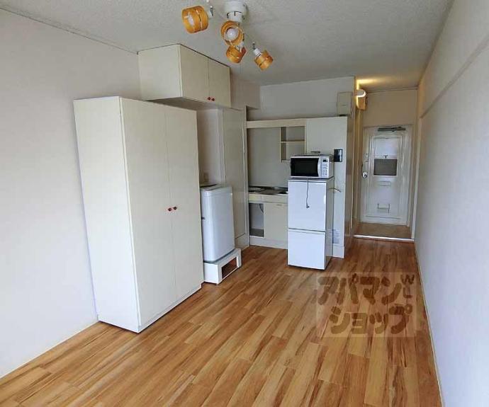 【Ｄｏｏｒ＇ｓ　ＤｅＤｅ　Ｏｎｅ　（旧：嵯峨スチューデントハウス）】間取