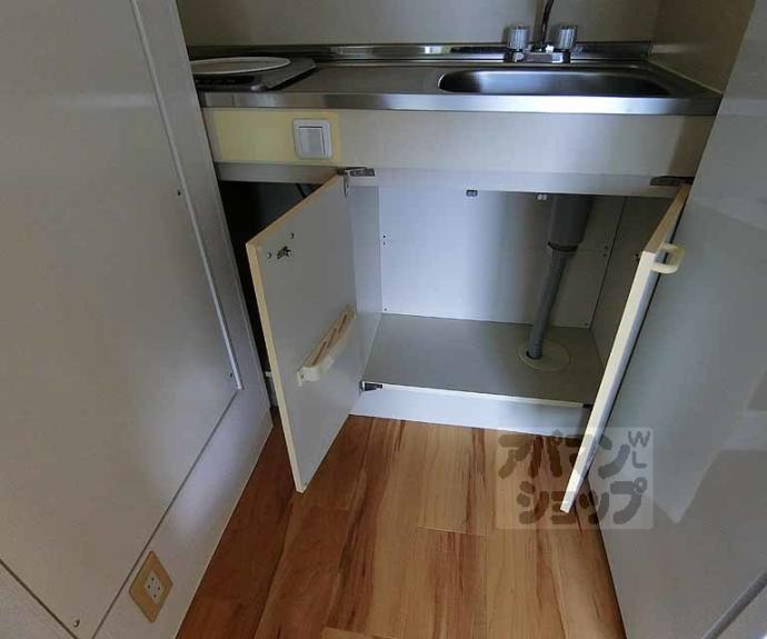 【Ｄｏｏｒ＇ｓ　ＤｅＤｅ　Ｏｎｅ　（旧：嵯峨スチューデントハウス）】間取