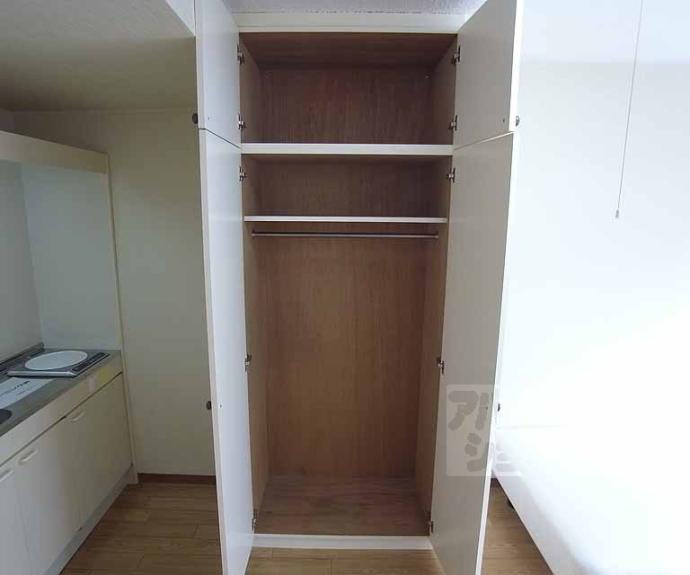 【Ｄｏｏｒ＇ｓ　ＤｅＤｅ　Ｏｎｅ　（旧：嵯峨スチューデントハウス）】間取