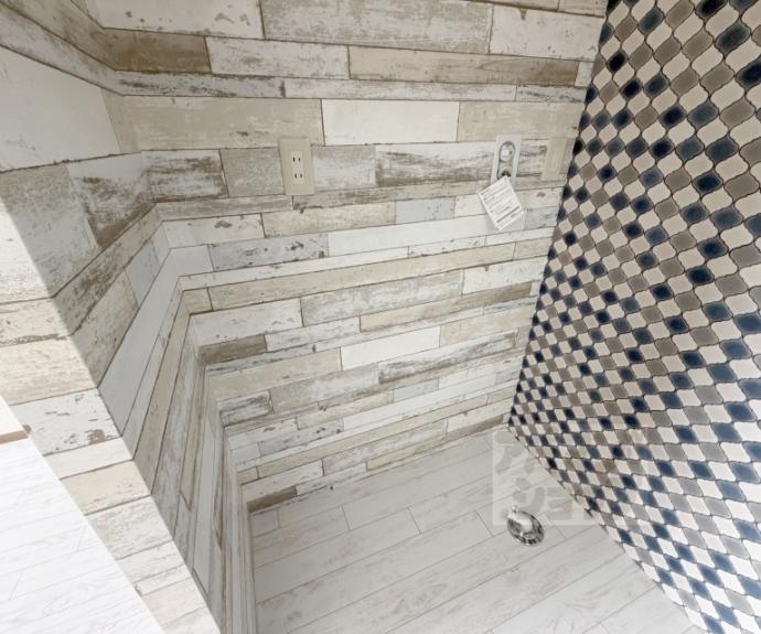 【Ｄｏｏｒ＇ｓ　ＤｅＤｅ　Ｏｎｅ　（旧：嵯峨スチューデントハウス）】間取