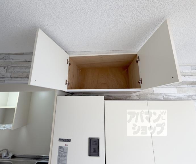 【Ｄｏｏｒ＇ｓ　ＤｅＤｅ　Ｏｎｅ　（旧：嵯峨スチューデントハウス）】間取