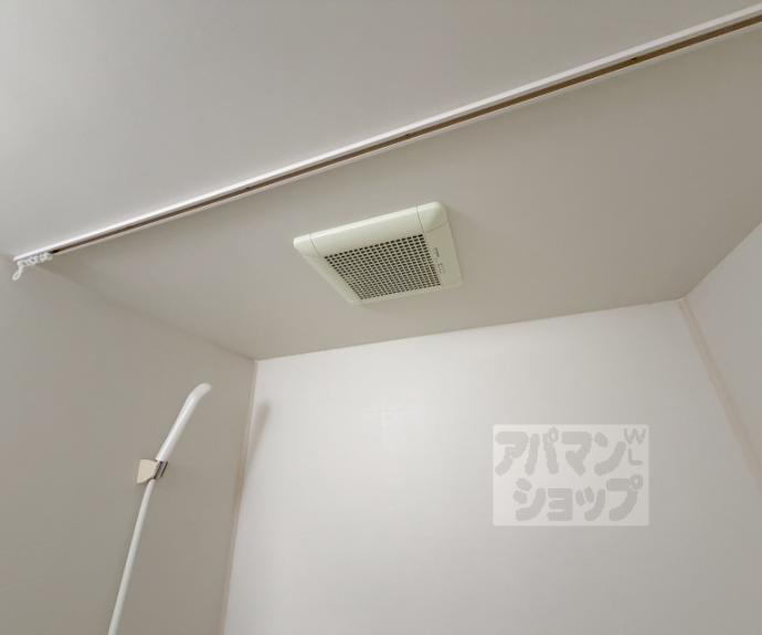 【Ｄｏｏｒ＇ｓ　ＤｅＤｅ　Ｏｎｅ　（旧：嵯峨スチューデントハウス）】間取