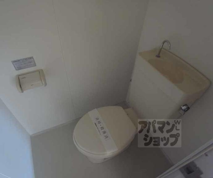 【Ｄｏｏｒ＇ｓ　ＤｅＤｅ　Ｏｎｅ　（旧：嵯峨スチューデントハウス）】間取