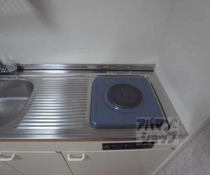 【Ｄｏｏｒ＇ｓ　ＤｅＤｅ　Ｏｎｅ　（旧：嵯峨スチューデントハウス）】間取