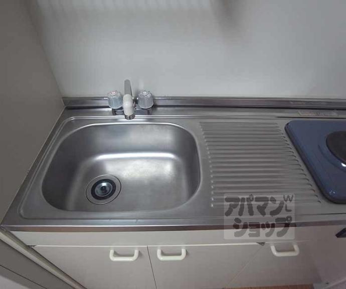 【Ｄｏｏｒ＇ｓ　ＤｅＤｅ　Ｏｎｅ　（旧：嵯峨スチューデントハウス）】間取