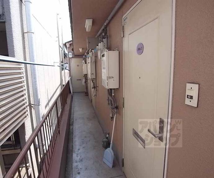 【シティ嵯峨】間取