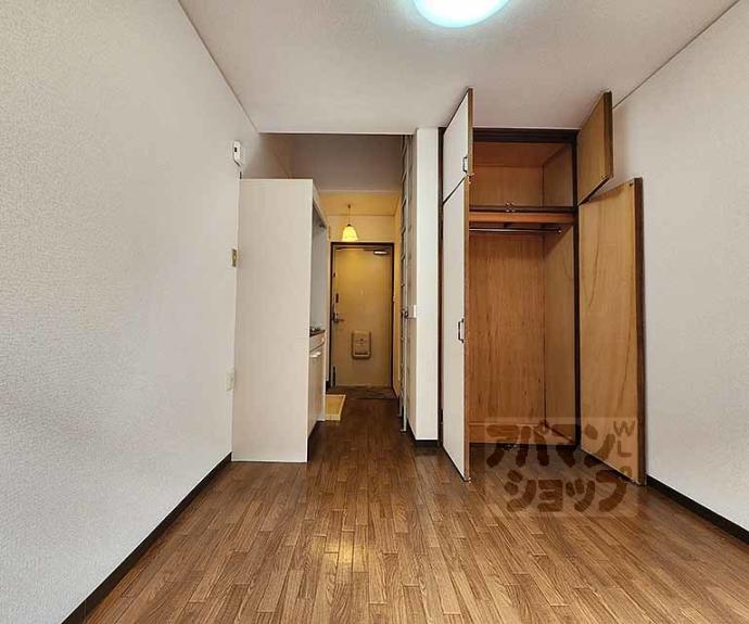 【シティ嵯峨】間取