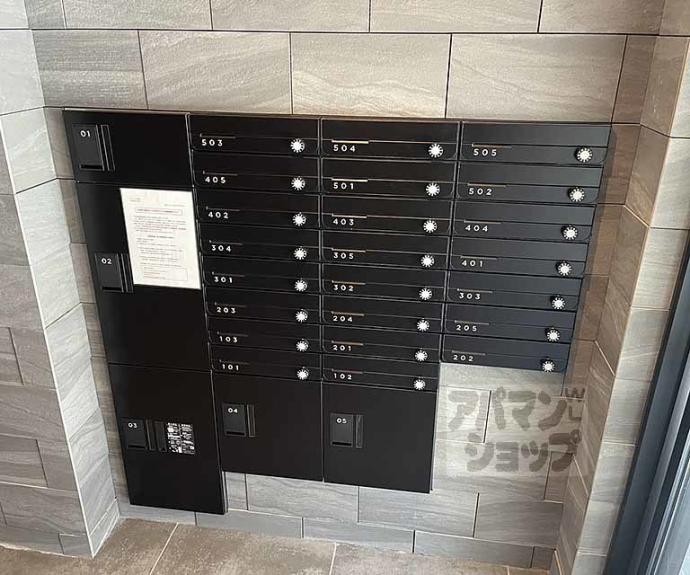 【Ｄ．Ｃｌａｒｅｓｔ　ＣＲＥＳＴ　ＴＡＰＰ　二条】間取