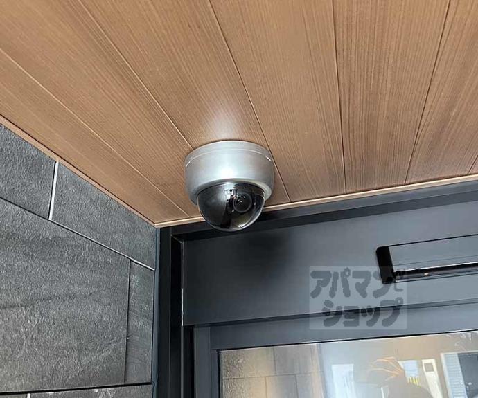 【Ｄ．Ｃｌａｒｅｓｔ　ＣＲＥＳＴ　ＴＡＰＰ　二条】間取