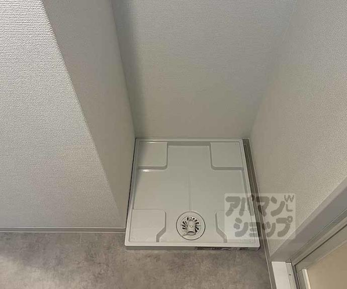 【Ｄ．Ｃｌａｒｅｓｔ　ＣＲＥＳＴ　ＴＡＰＰ　二条】間取