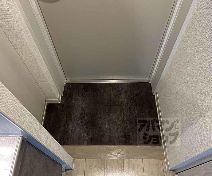 【Ｄ．Ｃｌａｒｅｓｔ　ＣＲＥＳＴ　ＴＡＰＰ　二条】間取