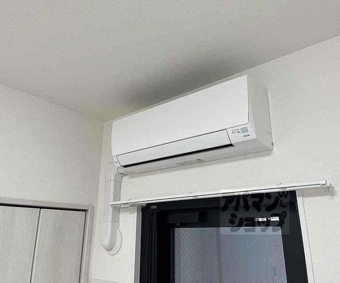 【Ｄ．Ｃｌａｒｅｓｔ　ＣＲＥＳＴ　ＴＡＰＰ　二条】間取