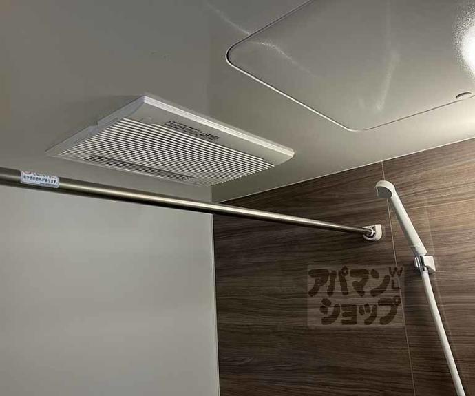 【Ｄ．Ｃｌａｒｅｓｔ　ＣＲＥＳＴ　ＴＡＰＰ　二条】間取