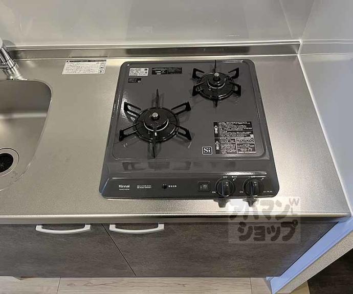 【Ｄ．Ｃｌａｒｅｓｔ　ＣＲＥＳＴ　ＴＡＰＰ　二条】間取