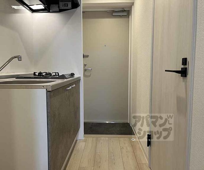 【Ｄ．Ｃｌａｒｅｓｔ　ＣＲＥＳＴ　ＴＡＰＰ　二条】間取