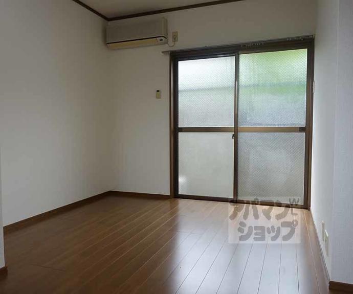 【コテージ鹿王】間取