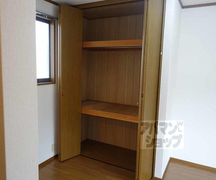 【コテージ鹿王】間取