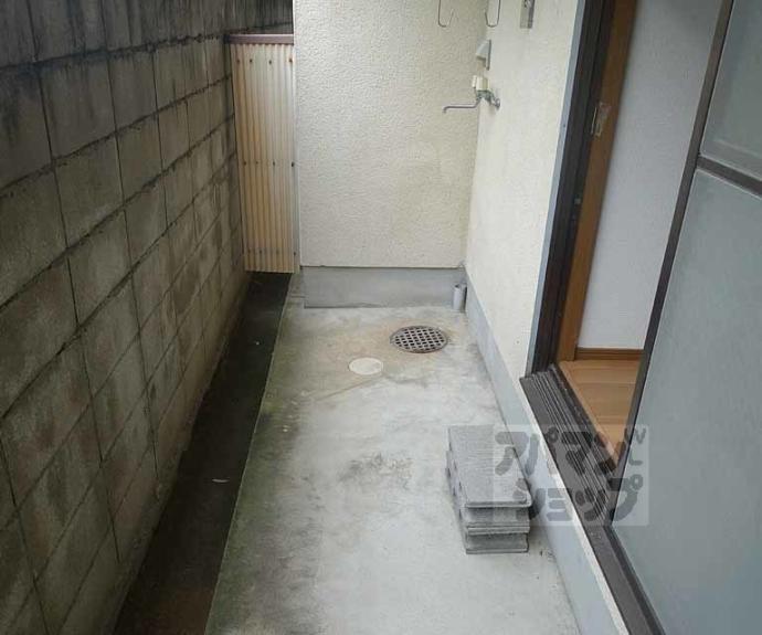 【コテージ鹿王】間取