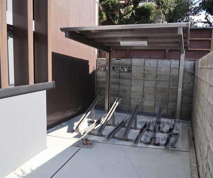 【グロスロシェ七条】