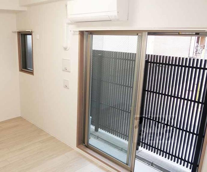 【グロスロシェ七条】