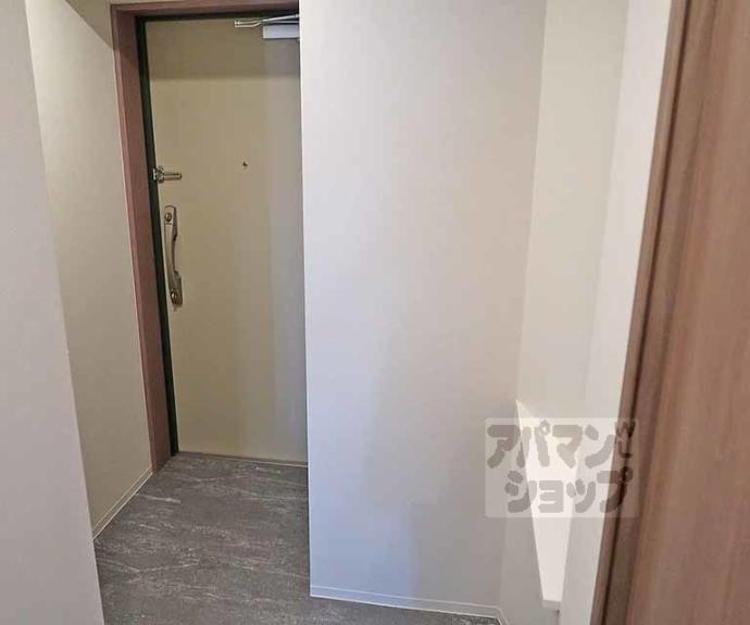 【グロスロシェ七条】間取