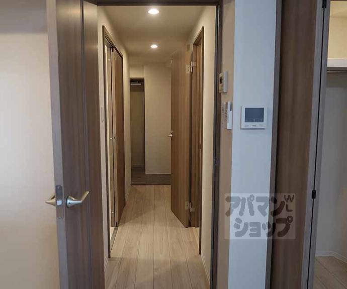 【グロスロシェ七条】間取