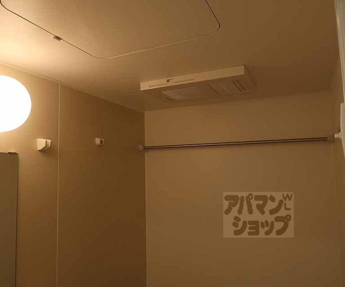 【グロスロシェ七条】間取