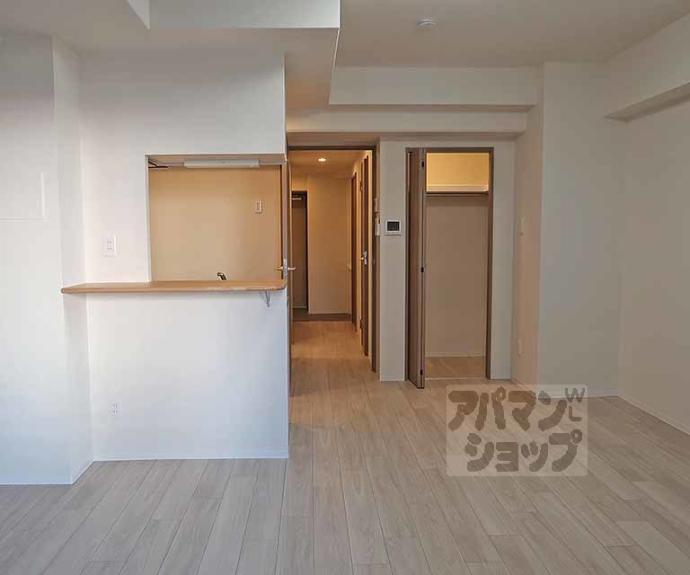 【グロスロシェ七条】間取