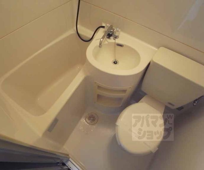 【ロイヤルハイツ梅津】間取