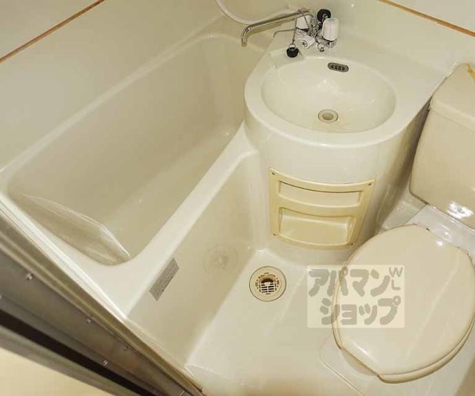 【ロイヤルハイツ梅津】間取