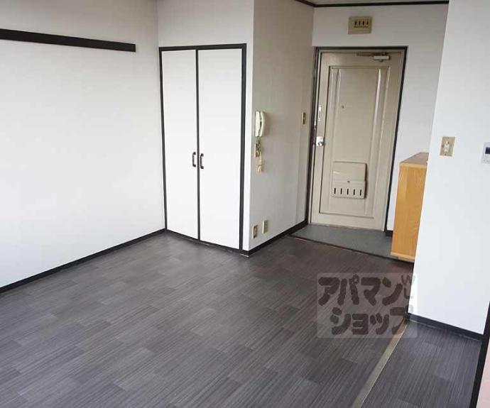 【ロイヤルハイツ梅津】間取