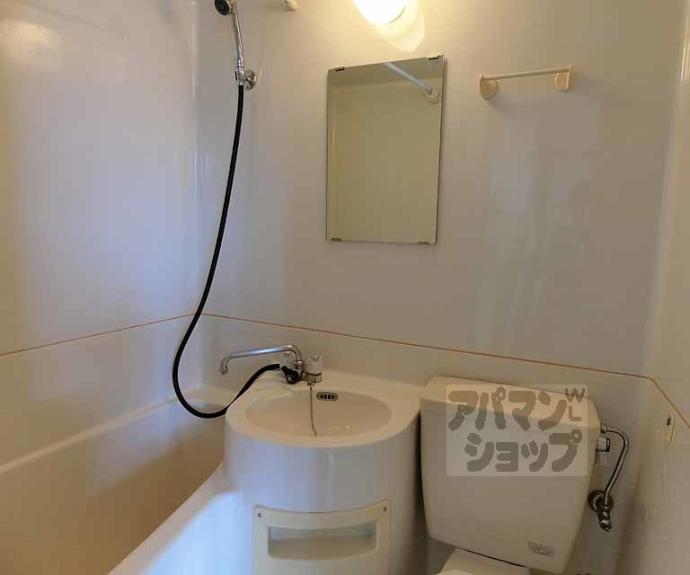 【ロイヤルハイツ梅津】間取