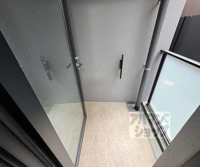 【Ｄ．Ｃｌａｒｅｓｔ　ＣＲＥＳＴ　ＴＡＰＰ　二条】間取