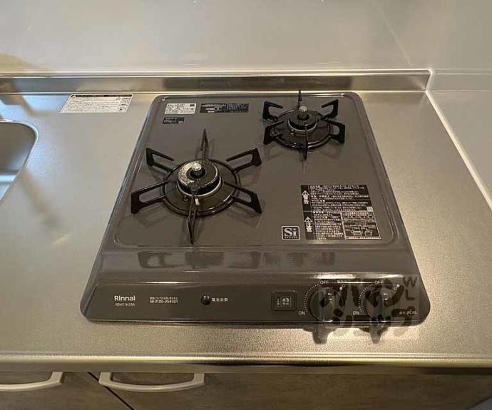 【Ｄ．Ｃｌａｒｅｓｔ　ＣＲＥＳＴ　ＴＡＰＰ　二条】間取