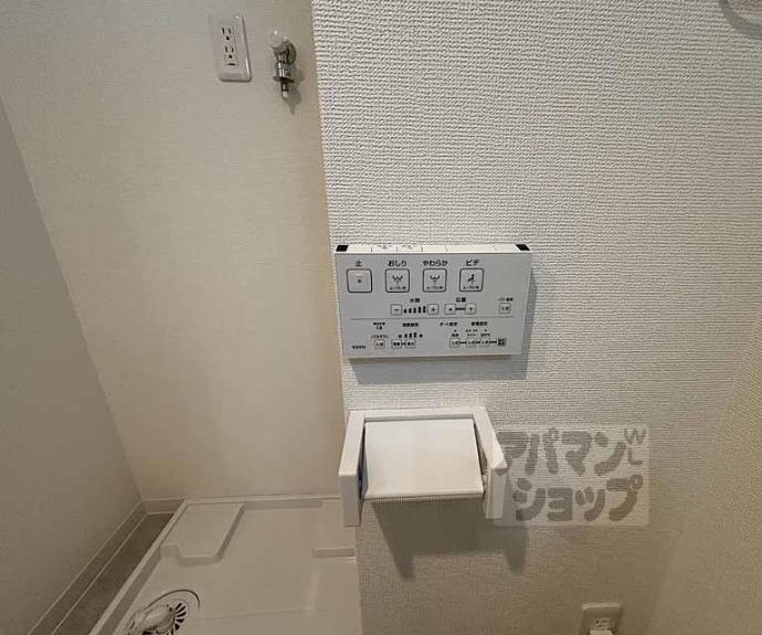 【Ｄ．Ｃｌａｒｅｓｔ　ＣＲＥＳＴ　ＴＡＰＰ　二条】間取