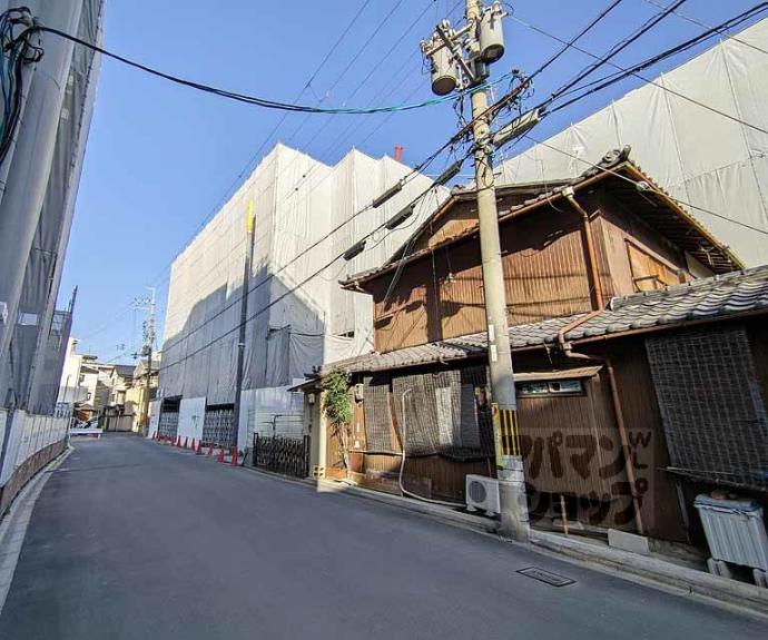 【ＣＲＥＳＴ　ＴＡＰＰ　京都太秦天神川ｄｅｘ】間取