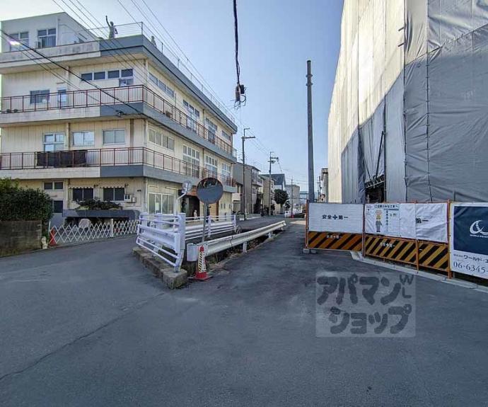 【ＣＲＥＳＴ　ＴＡＰＰ　京都太秦天神川ｄｅｘ】間取