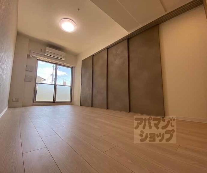 【ＣＲＥＳＴ　ＴＡＰＰ　京都太秦天神川ｄｅｘ　Ⅰ】間取