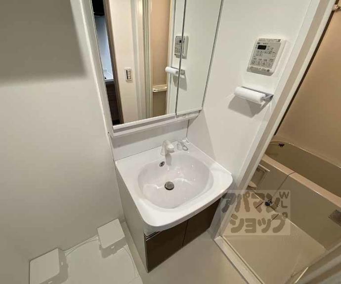 【ＣＲＥＳＴ　ＴＡＰＰ　京都太秦天神川ｄｅｘ　Ⅰ】間取