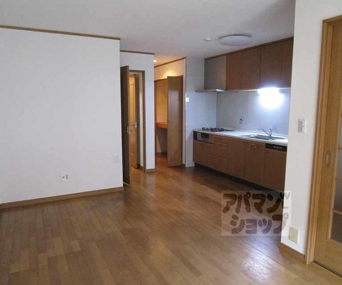 【衣笠高橋町1-44貸家】間取