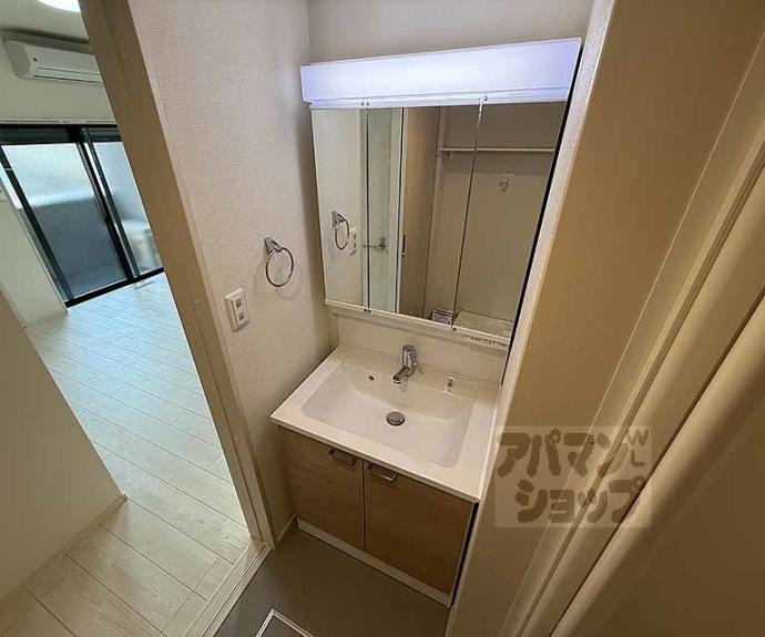 【Ｌ’Ｈｉｒｏｎｄｅｌｌｅ】間取