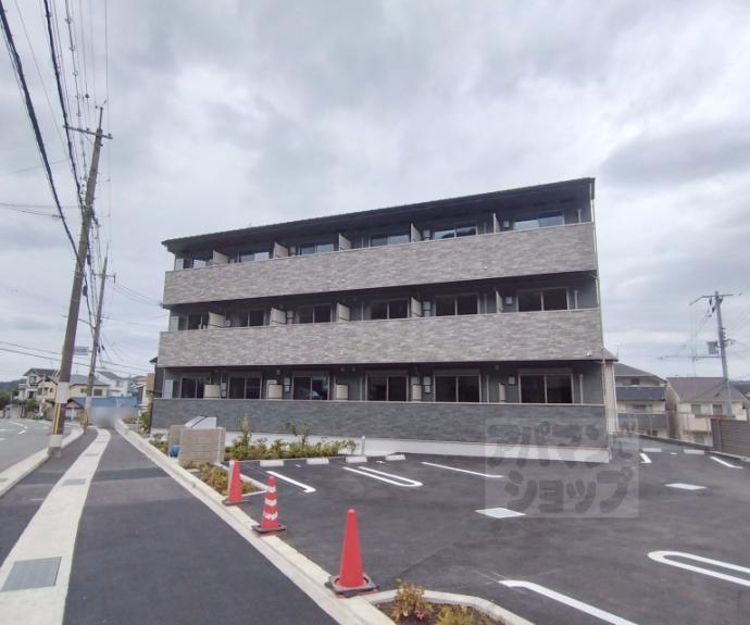 【ヒカルサ京都山科大宅】間取